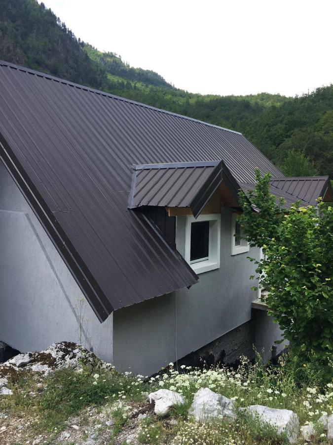 Bujtina Sherifaj Valbona Esterno foto
