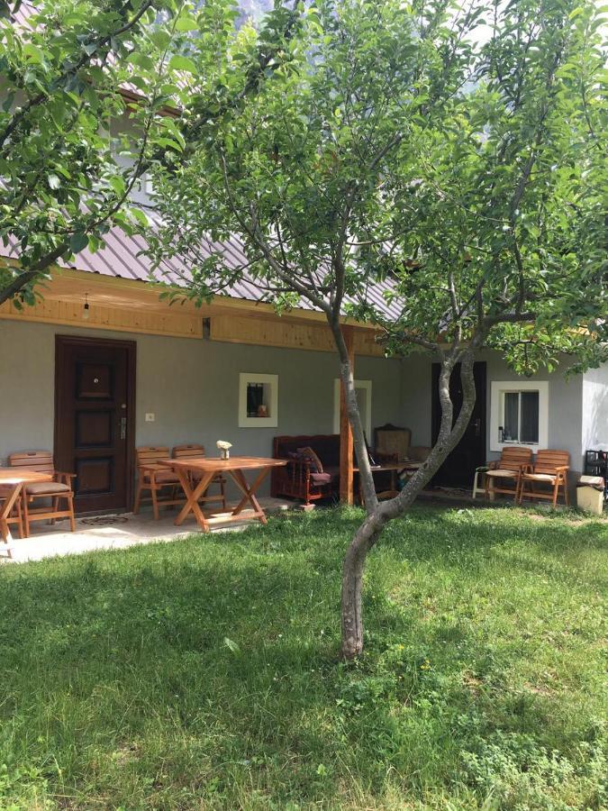 Bujtina Sherifaj Valbona Esterno foto