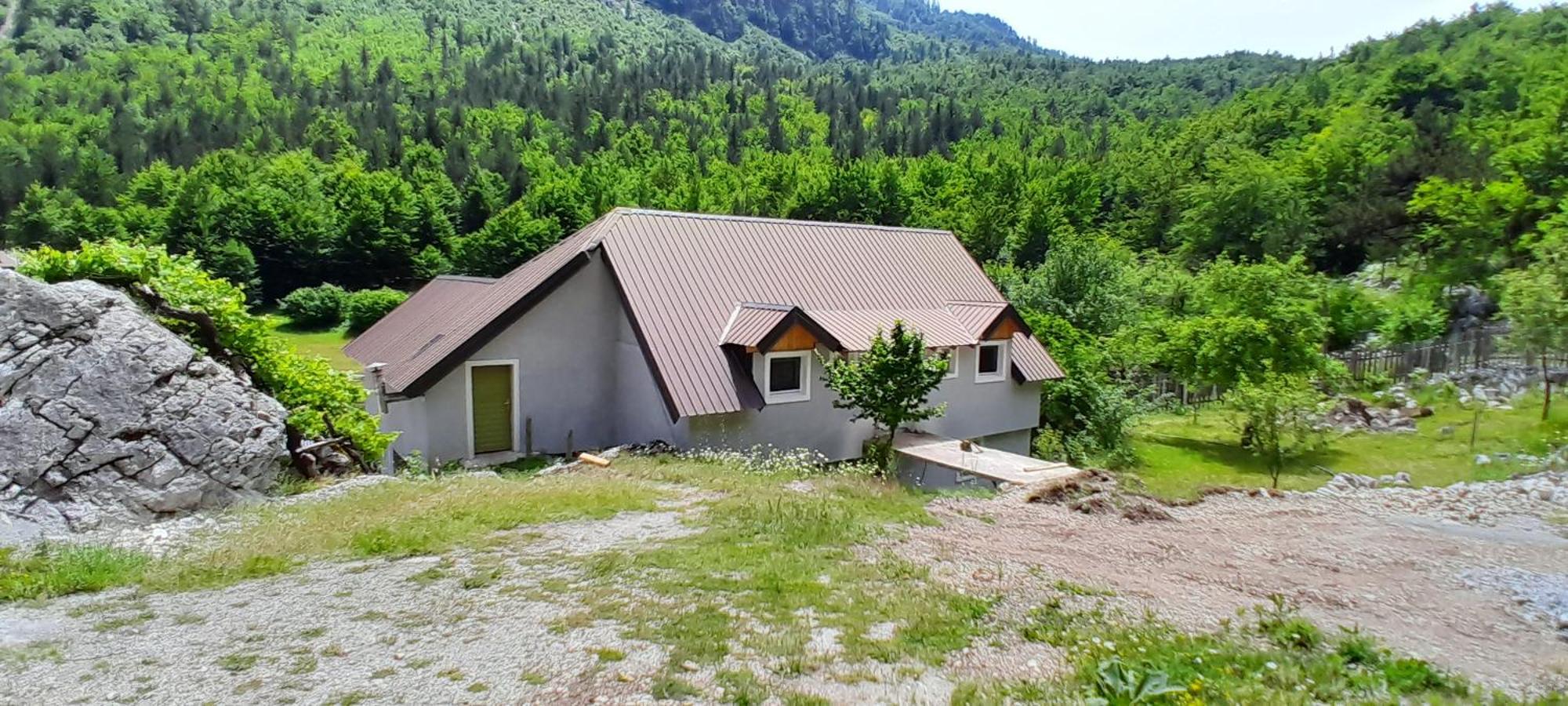 Bujtina Sherifaj Valbona Esterno foto