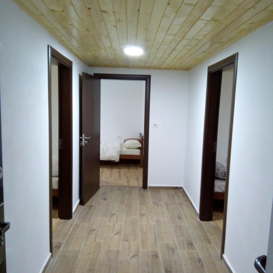 Bujtina Sherifaj Valbona Esterno foto