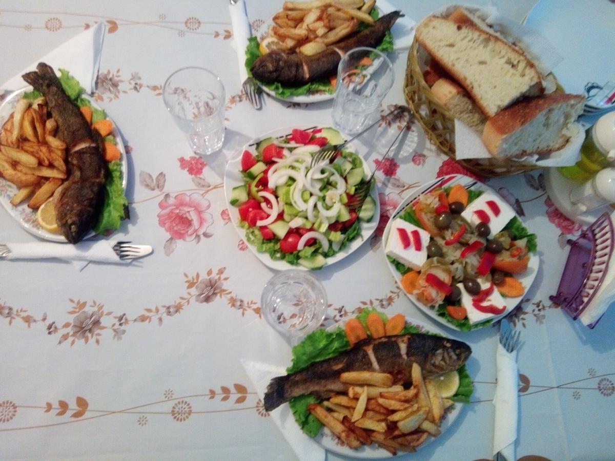 Bujtina Sherifaj Valbona Esterno foto